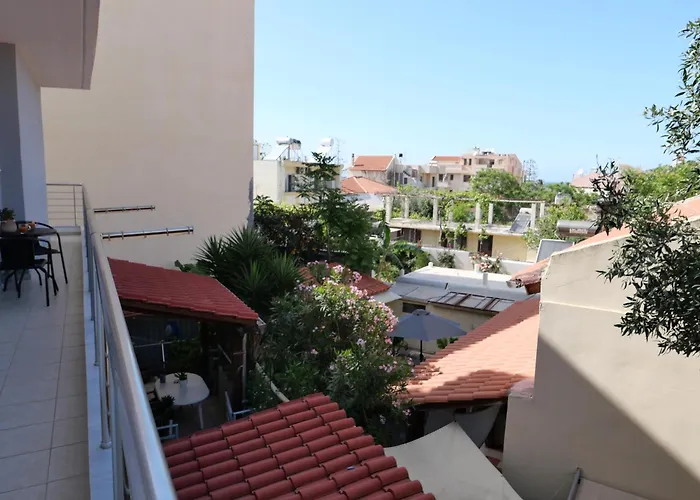 Chania Locals خانيا