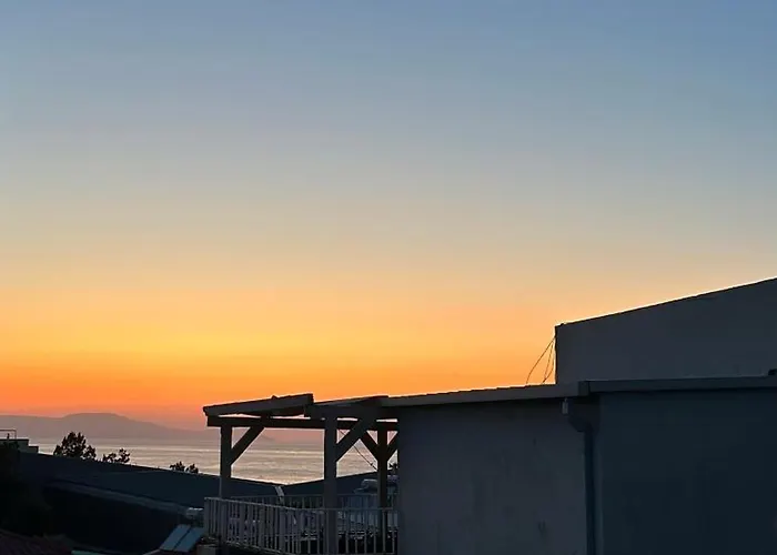 Chania Locals خانيا